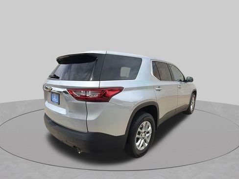 Used 2020 Chevrolet Traverse LS FWD image 5