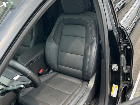 Used 2024 Chevrolet Equinox EV LT FWD image 9