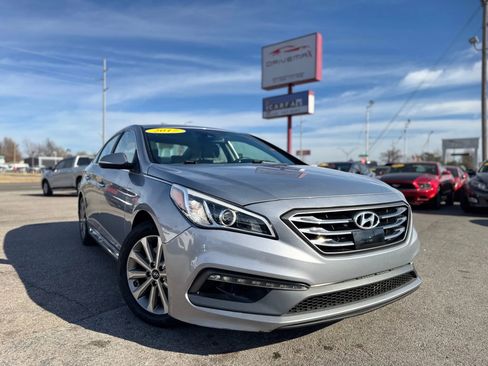 Used 2017 Hyundai Sonata Limited w/ Ultimate Package 04 image 1