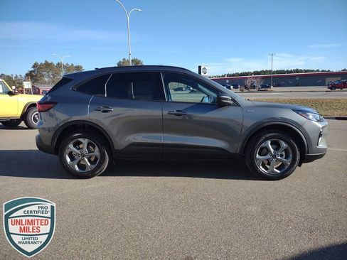 New 2026 Ford Escape ST-Line w/ Tech Pack #1 image 6