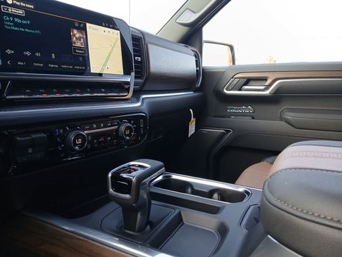 New 2026 Chevrolet Silverado 1500 High Country w/ High Country Premium Package AWD/4WD image 76