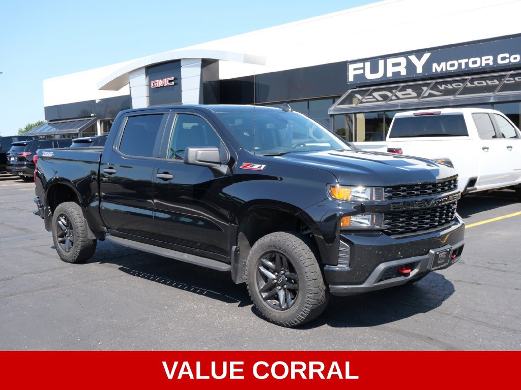 Used 2022 Chevrolet Silverado 1500 Custom Trail Boss w/ Safety Confidence Package AWD/4WD image 2