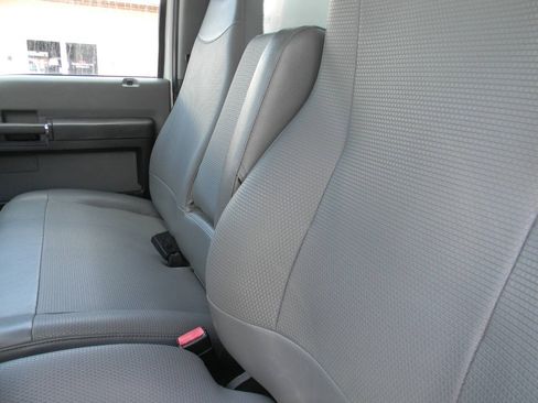 Used 2023 Ford F650 2WD Regular Cab Super Duty image 6