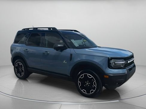 New 2025 Ford Bronco Sport Outer Banks w/ Outer Banks Tech Package+ image 2