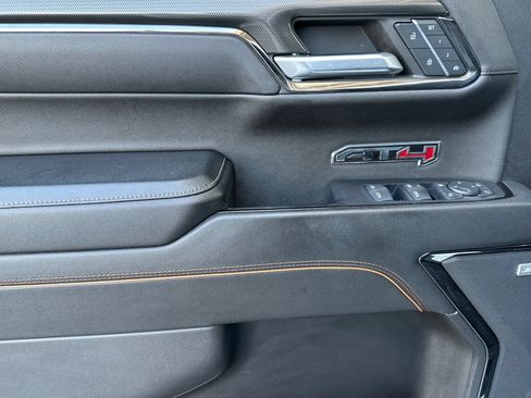 Certified 2024 GMC Sierra 1500 AT4 w/ Technology Package AWD/4WD image 11