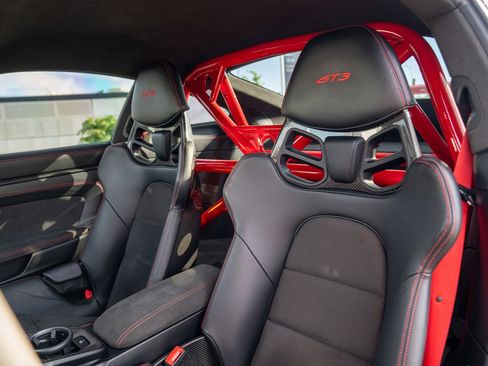 Certified 2022 Porsche 911 GT3 RWD image 6