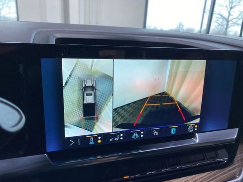 Used 2025 Chevrolet Silverado 2500 LT w/ Trail Boss Package image 22