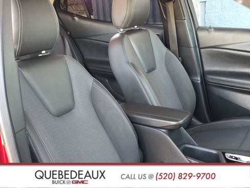 Used 2023 Buick Encore GX Preferred FWD image 28