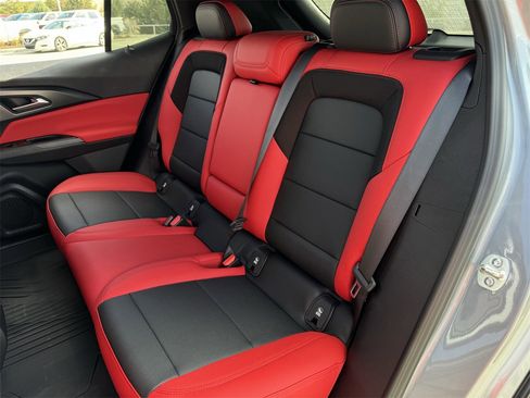 New 2026 Chevrolet Equinox EV RS image 21