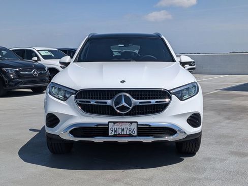 Used 2026 Mercedes-Benz GLC 300 4MATIC image 2