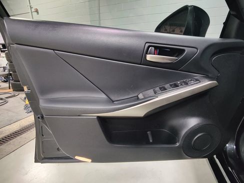 Used 2019 Lexus IS 300 F Sport w/ F Sport Package AWD/4WD image 21