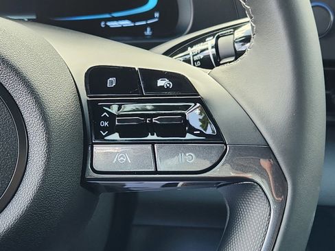 New 2025 Hyundai Elantra Sport image 31