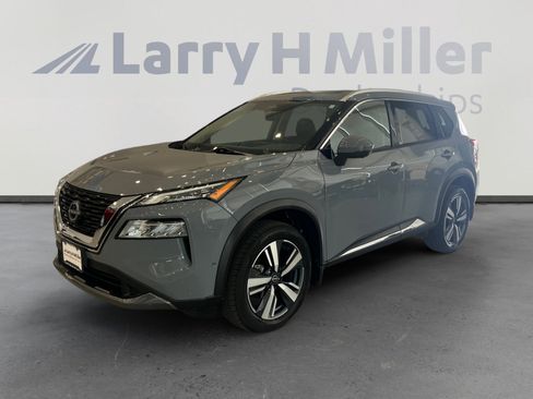 Used 2023 Nissan Rogue SL w/ SL Premium Package image 1
