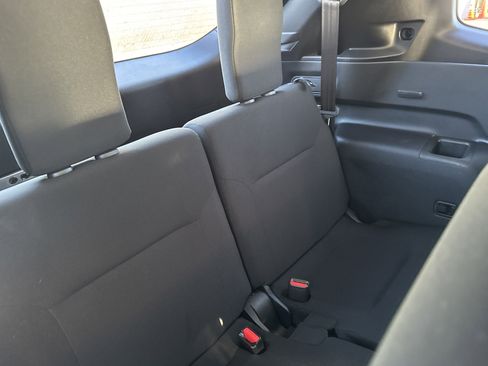 Used 2022 Mitsubishi Outlander ES image 23