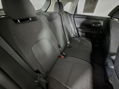 Certified 2026 Honda HR-V LX image 32