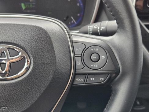 Used 2020 Toyota Corolla XLE FWD image 27
