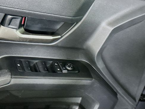 Used 2024 Toyota Tacoma TRD Sport AWD/4WD image 15