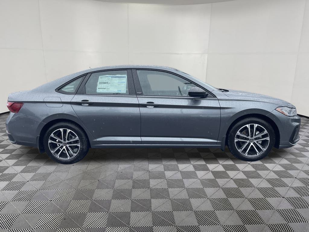 New 2026 Volkswagen Jetta Sport FWD image 2