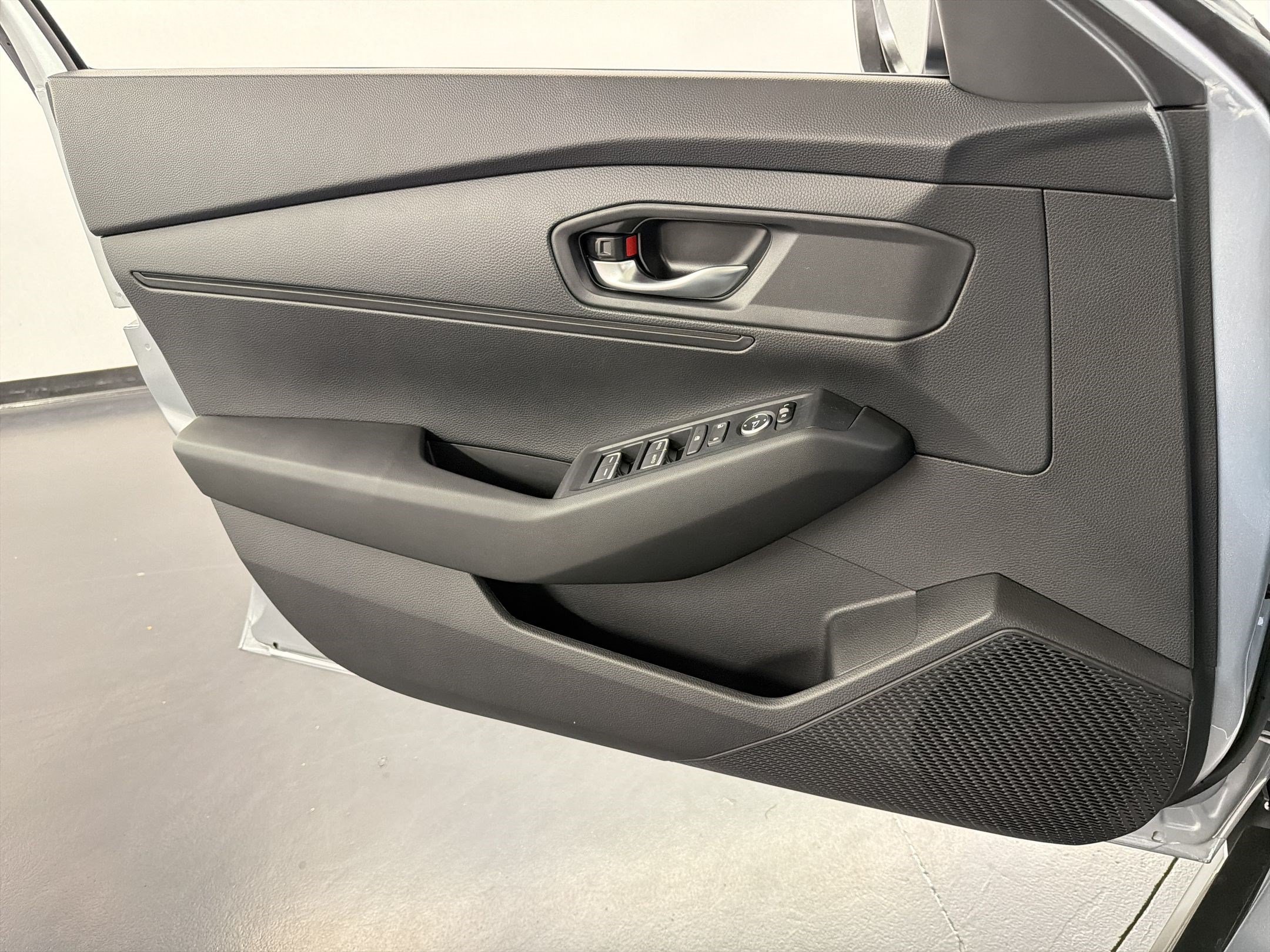New 2026 Honda Accord LX image 13