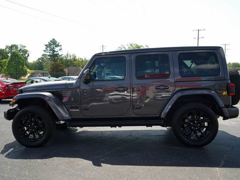 Used 2021 Jeep Wrangler Unlimited Sahara AWD/4WD image 24