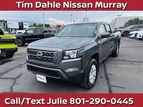 Used 2024 Nissan Frontier SV AWD/4WD image 5