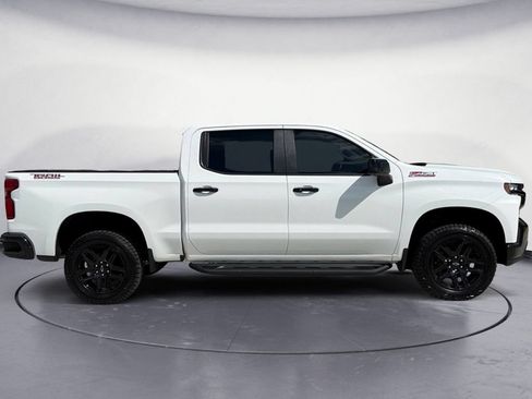 Used 2021 Chevrolet Silverado 1500 LT Trail Boss w/ Convenience Package II AWD/4WD image 6