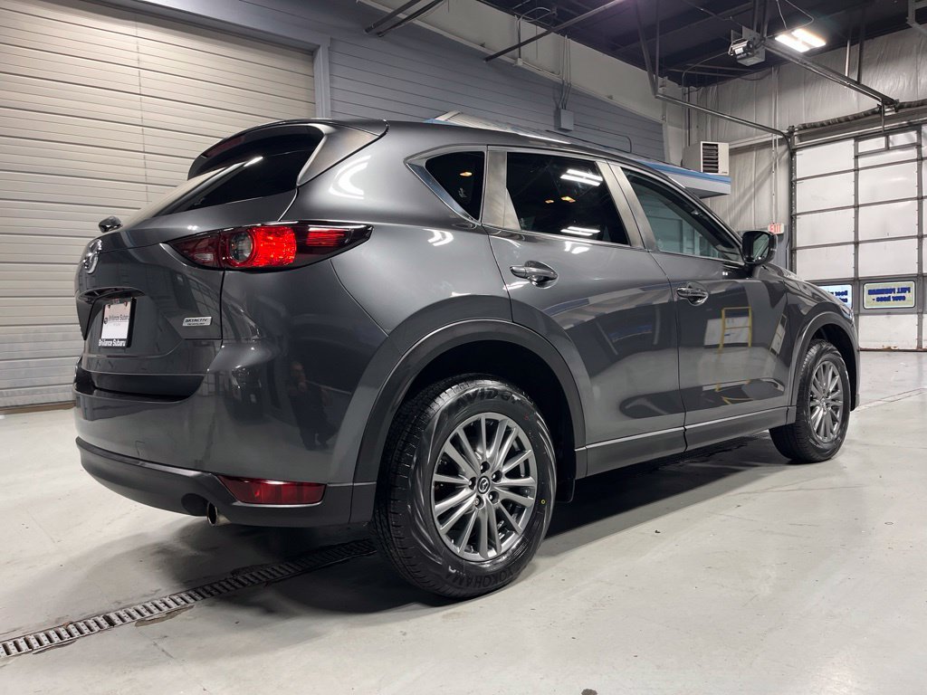 Used 2017 MAZDA CX-5 Touring w/ I-ACTIVSENSE Package AWD/4WD image 7