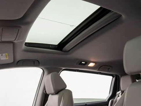 Used 2020 Honda Odyssey EX-L image 17