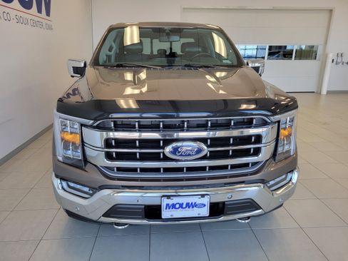 Used 2021 Ford F150 Lariat w/ Max Trailer Tow Package image 3