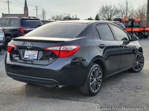 Used 2016 Toyota Corolla S image 6