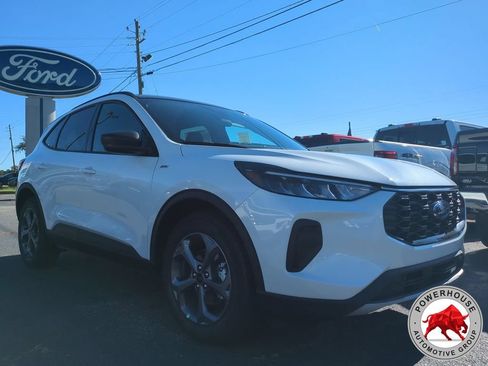 New 2026 Ford Escape ST-Line w/ Tech Pack #1 FWD image 9