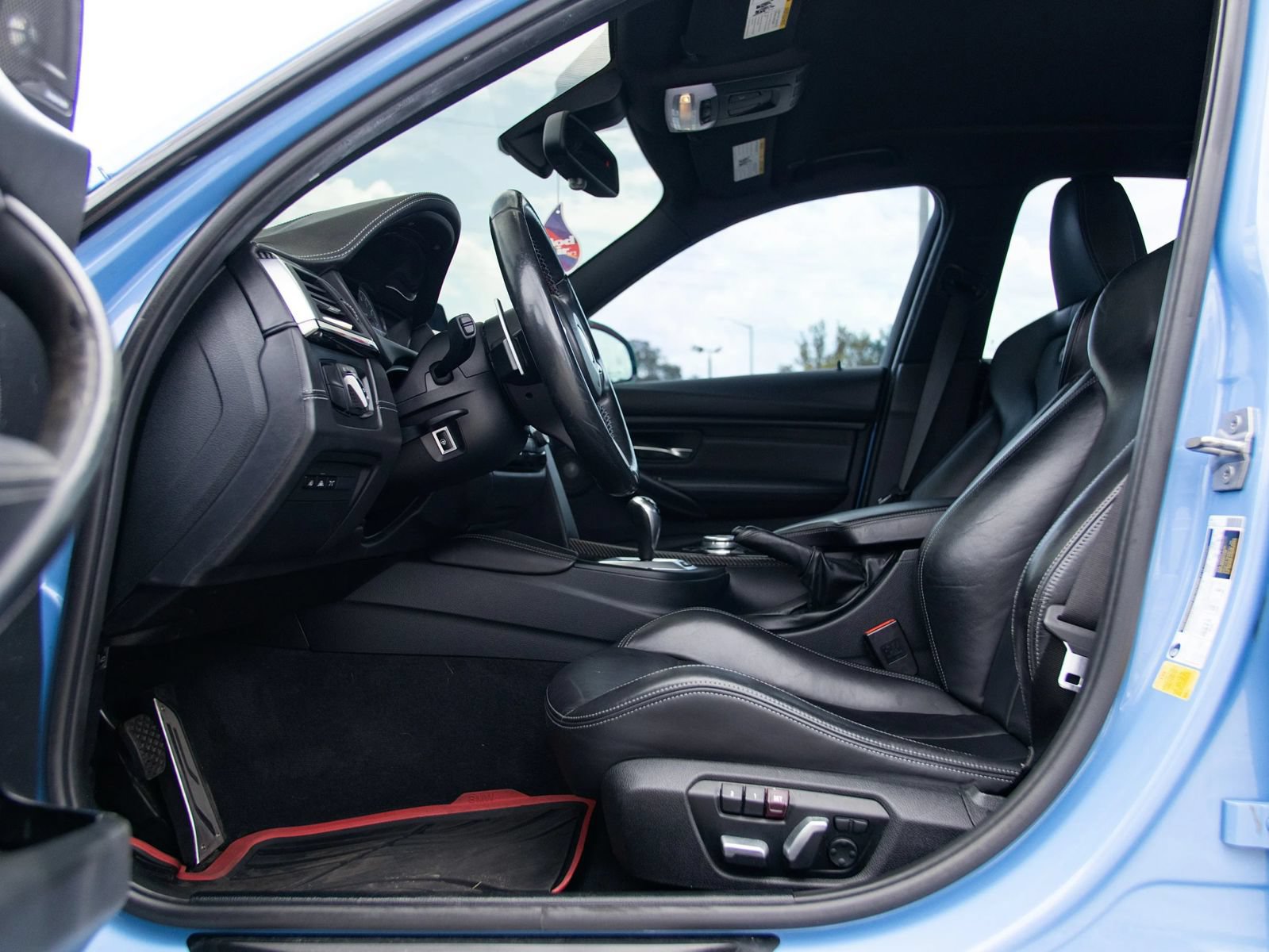 Used 2016 BMW M3 RWD image 24
