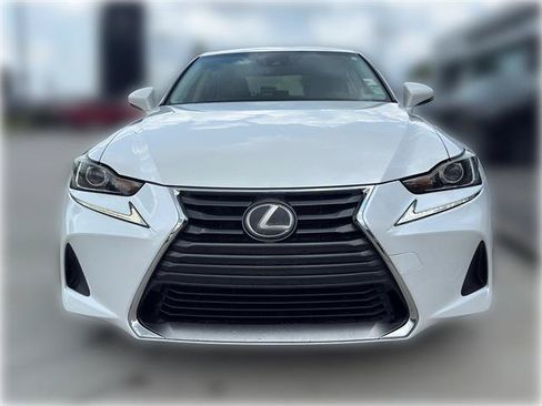 Used 2017 Lexus IS 200t RWD image 2
