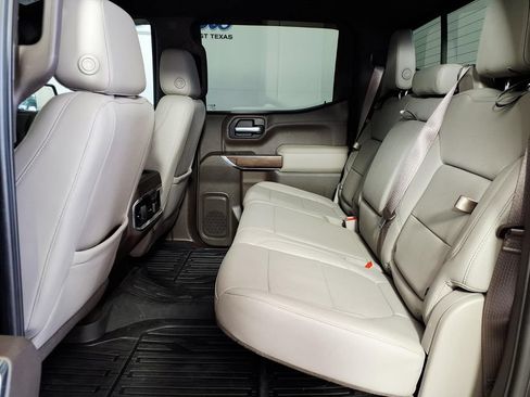 Used 2021 GMC Sierra 1500 SLT AWD/4WD image 9