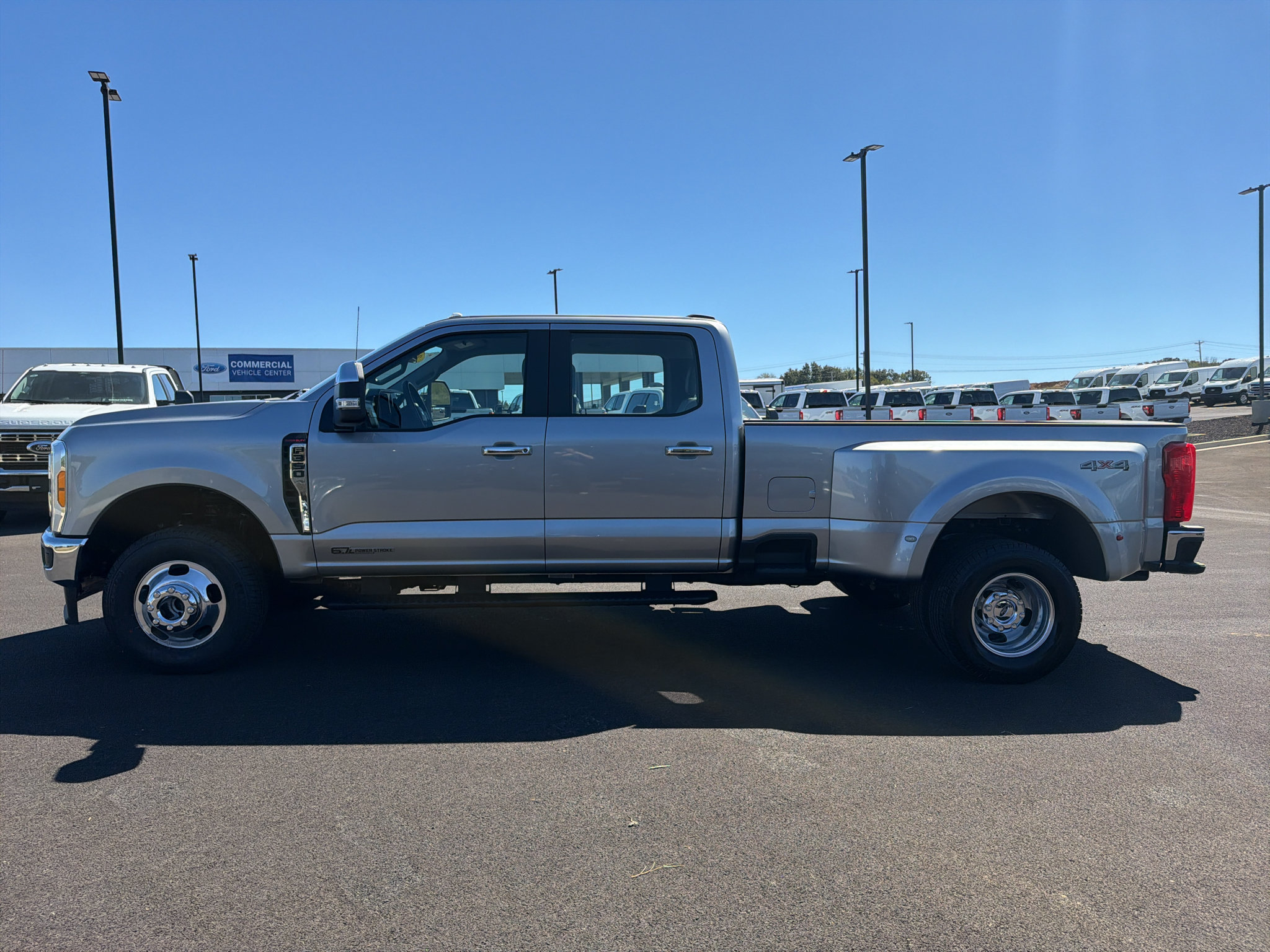 Used 2023 Ford F350 XL AWD/4WD image 8