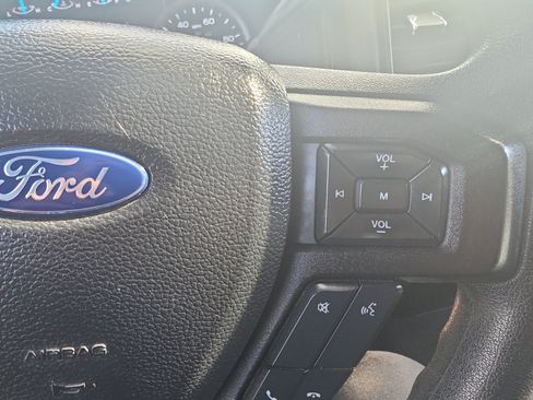 Used 2020 Ford F250 XL w/ STX Appearance Package AWD/4WD image 17