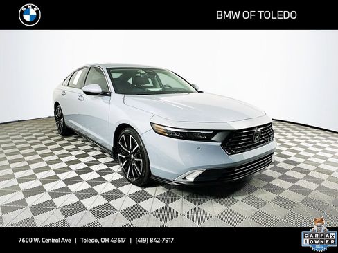 Used 2024 Honda Accord Touring image 1