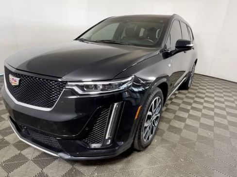 Used 2023 Cadillac XT6 Sport w/ Platinum Package AWD/4WD image 11