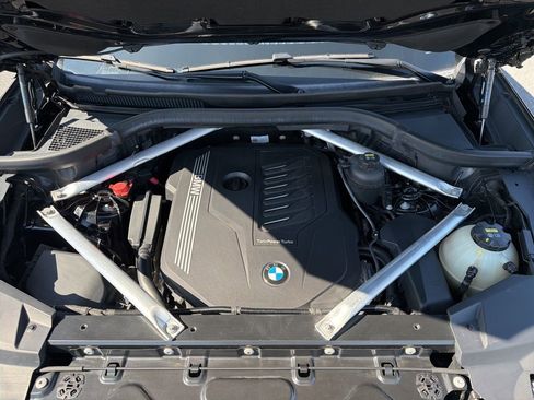 Used 2019 BMW X5 xDrive40i AWD/4WD image 11