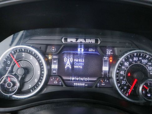 Used 2022 RAM 2500 Tradesman AWD/4WD image 15