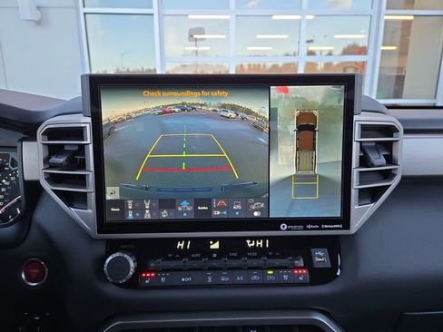 Used 2023 Toyota Tundra Limited image 24