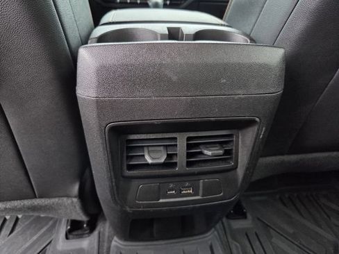 Used 2023 GMC Canyon AT4 w/ AT4 Premium Package AWD/4WD image 14