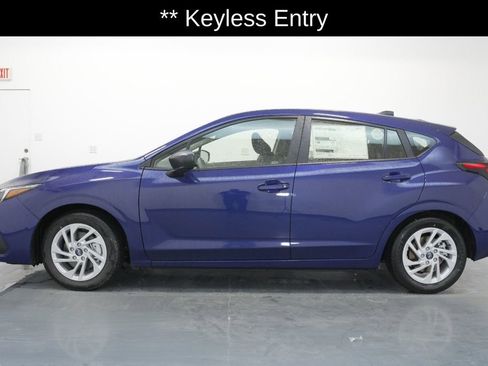 Used 2025 Subaru Impreza 2.0i image 6