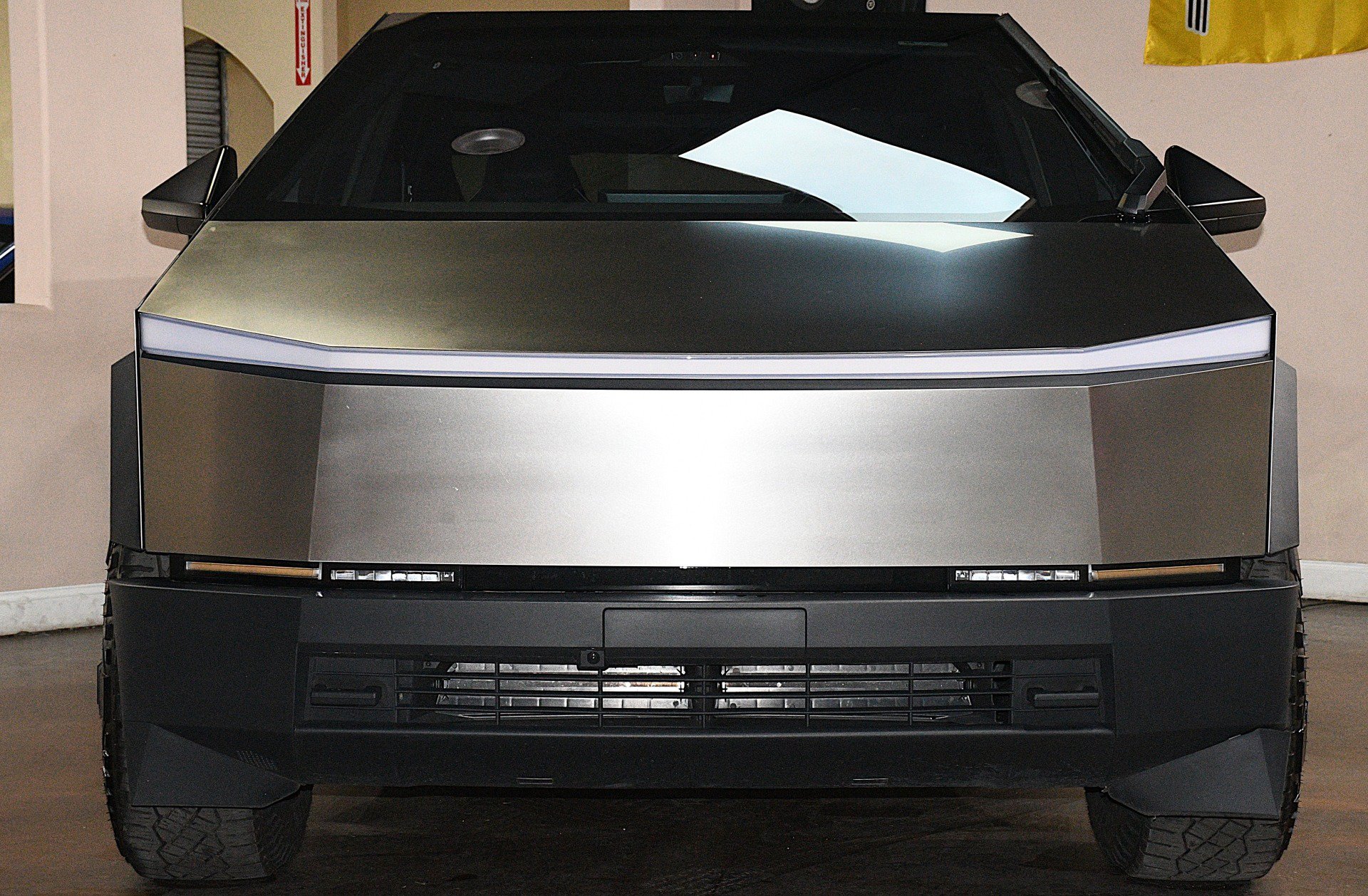 Used 2024 Tesla Cybertruck AWD Crew Cab image 1