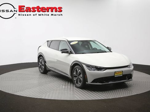 Used 2022 Kia EV6 Wind w/ Wind Technology Package AWD/4WD image 47