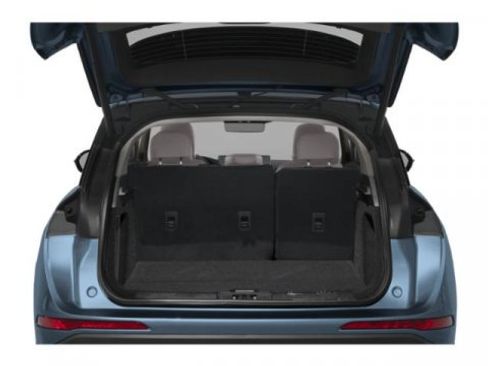 Used 2023 Lincoln Corsair Reserve image 11