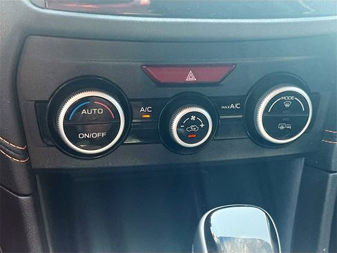 Used 2023 Subaru Crosstrek 2.0i Premium image 15