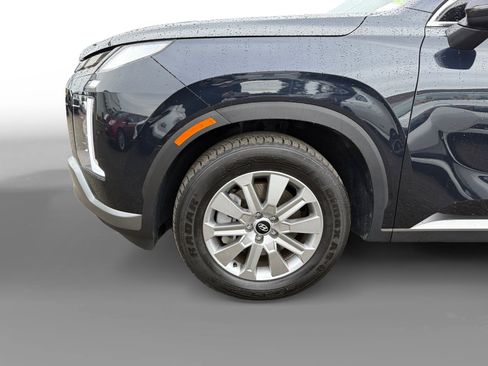 Certified 2024 Hyundai Palisade SEL image 9