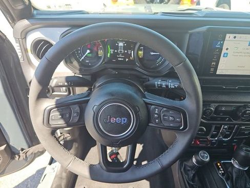 Used 2025 Jeep Wrangler Unlimited Sport S 4xe AWD/4WD image 12