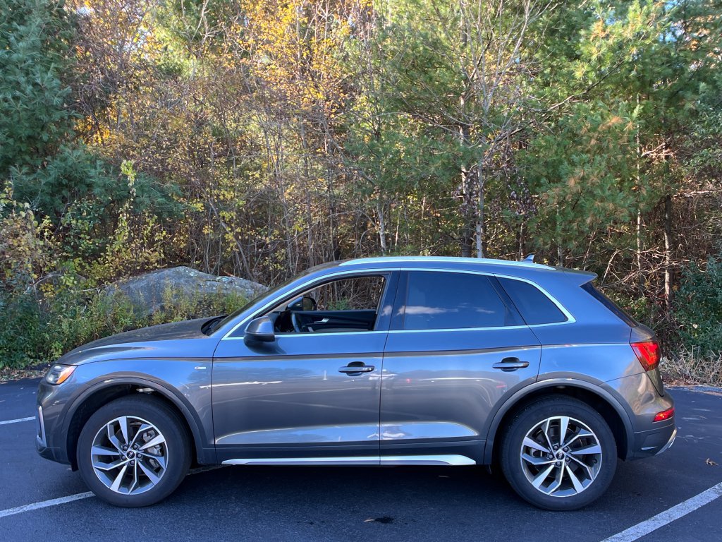 Used 2022 Audi Q5 2.0T Premium AWD/4WD image 2